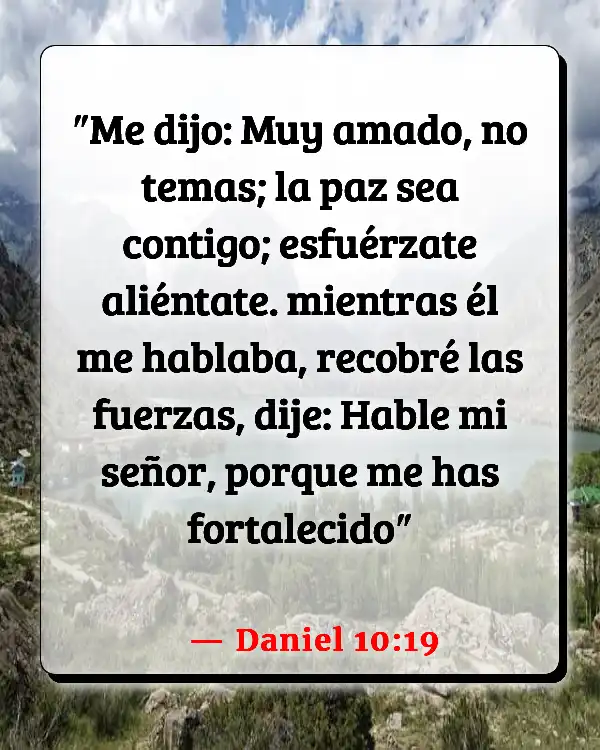Versículos De La Biblia   	Ser un hombre de Dios  (Daniel 10:19)