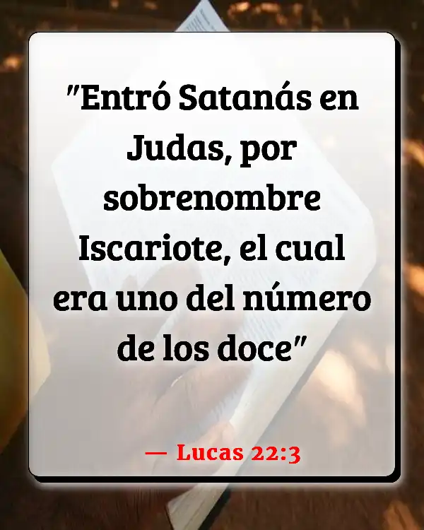 Versículos De La Biblia Traición (Lucas 22:3)