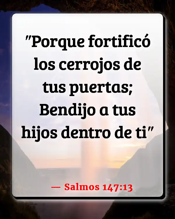 Versículos De La Biblia   	Embarazada  (Salmos 147:13)
